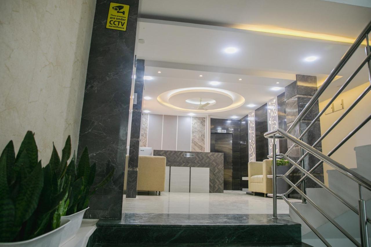 Crescent International Kohima Bagian luar foto